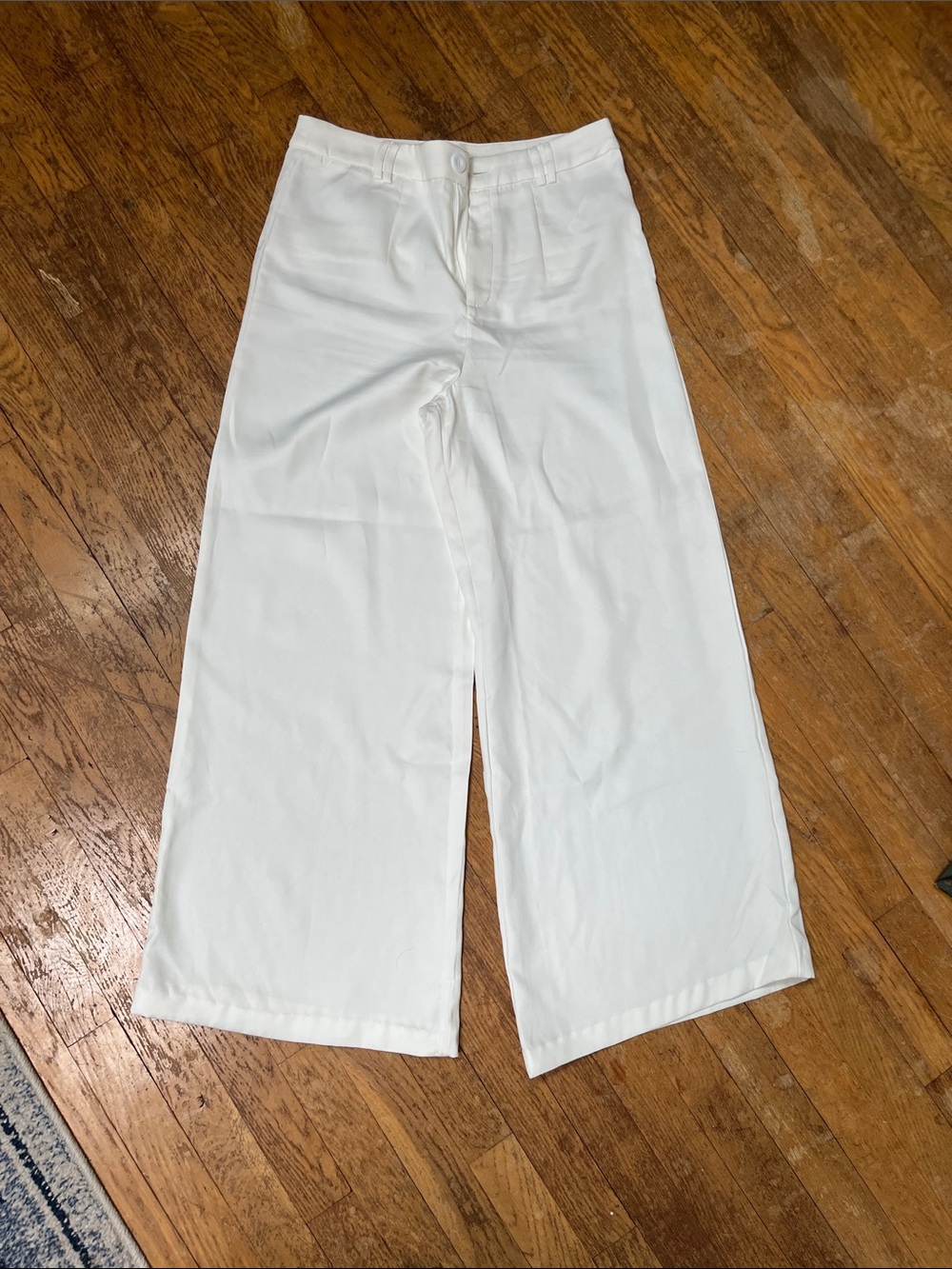 PrettyLittleThing Cream High-Waist Trousers